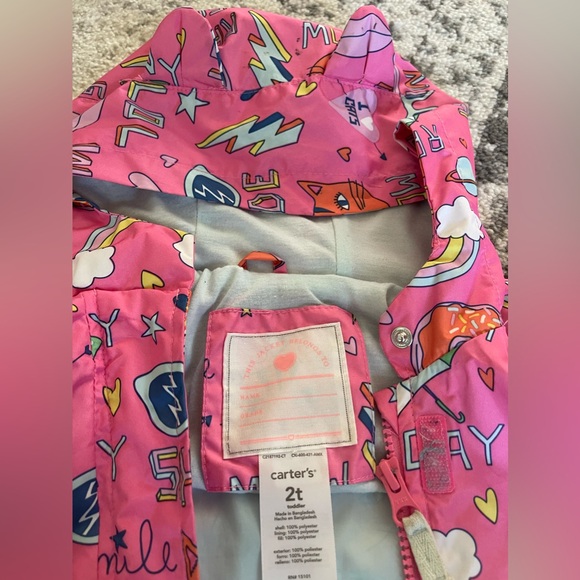 Raincoat Carters size 2T - Picture 2 of 4